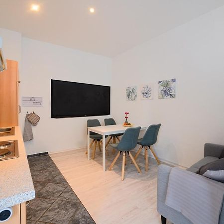 Grosszuegige Wohnung, Top-Lage Auf Dem Werder, Max 4 Personen Magdeburk Exteriér fotografie